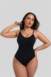 Gleamshape - Tanga Bodysuit mit Ausschnitt