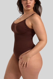 Gleamshape - Tanga Bodysuit mit Ausschnitt